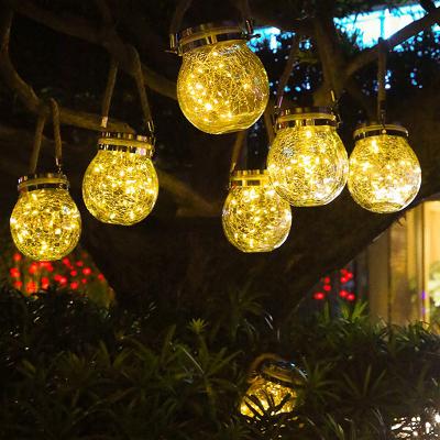 Solar-Hängelichter, Weihnachten, geknackte Glasflasche, Lichter im Freien, Garten, bunte Ballgarten-Dekorationslichter
